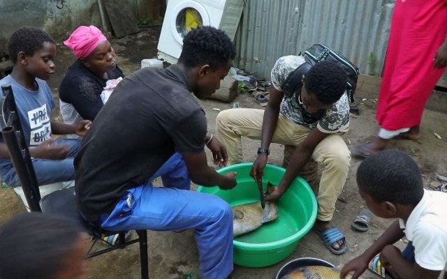 Mayotte, skiving school at sea